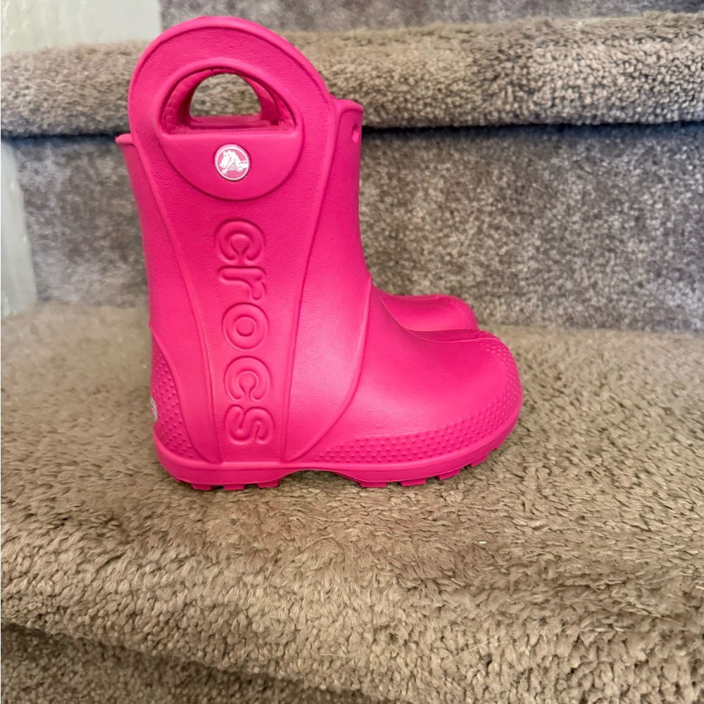 CROCS Kids Fuchsia Boots